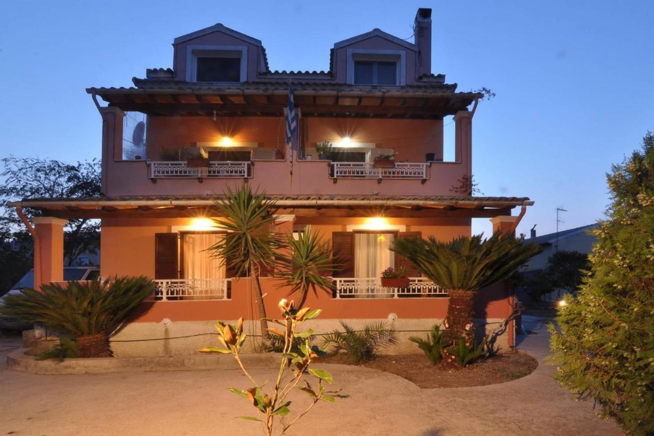 Kloudas Apartments Potamós 외부 사진